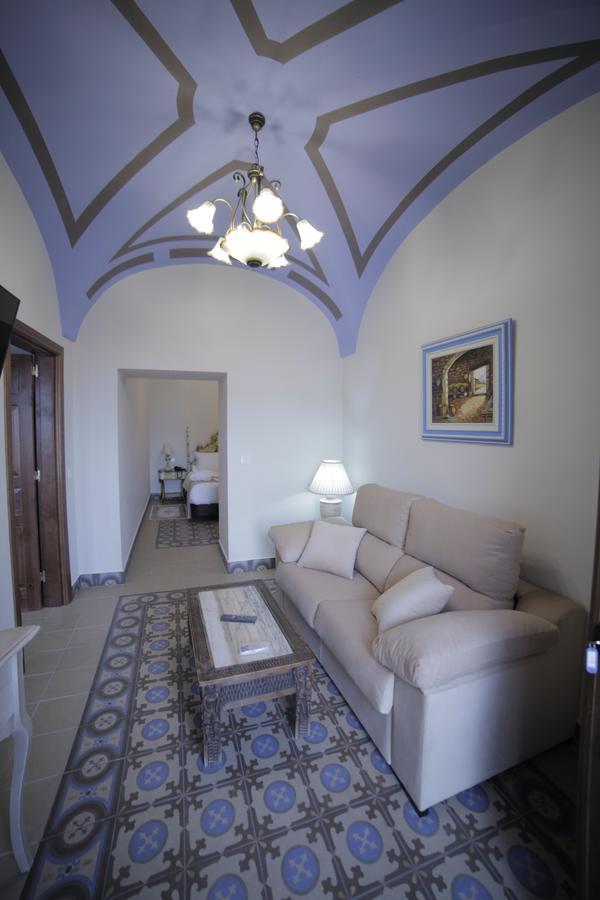 Hotel La Giralda Burguillos Del Cerro Eksteriør billede