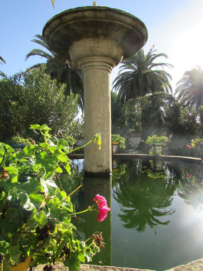 Hotel La Giralda Burguillos Del Cerro Eksteriør billede